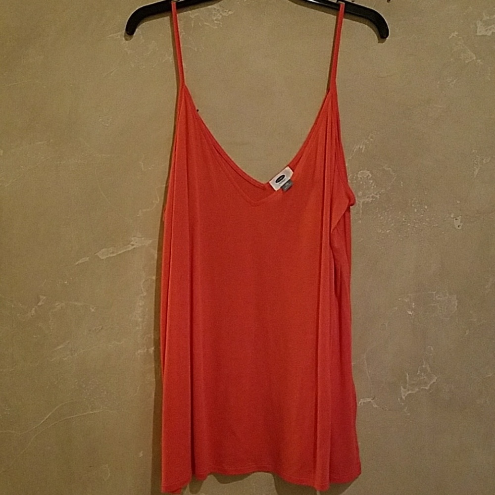 Old Navy tank